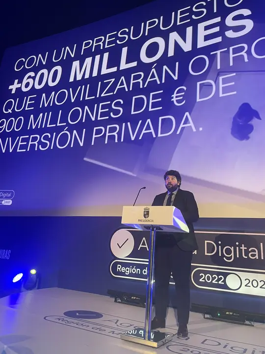 Fernando L&oacute;pez Miras, durante la presentaci&oacute;n de la Agenda Digital 2022-2027