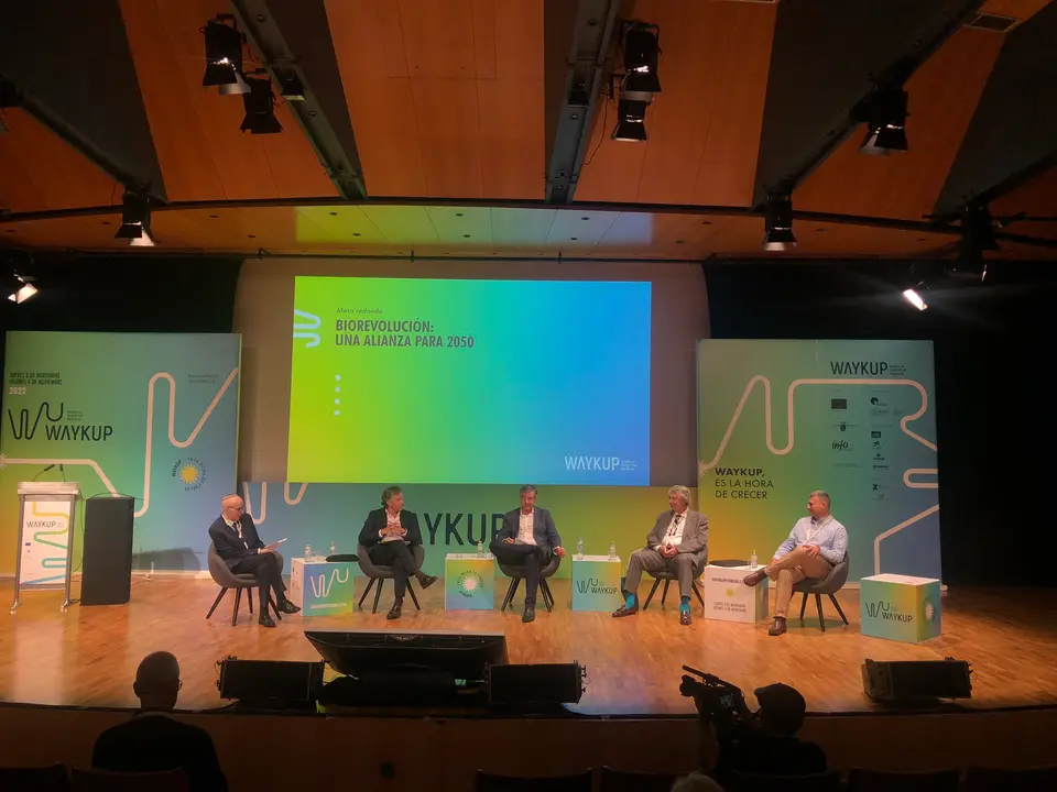 Mesa redonda: Santiago Ini, Tom&aacute;s P&eacute;rez Moreno, Pablo &Aacute;lvarez Freire y &Aacute;ngel Pueyo