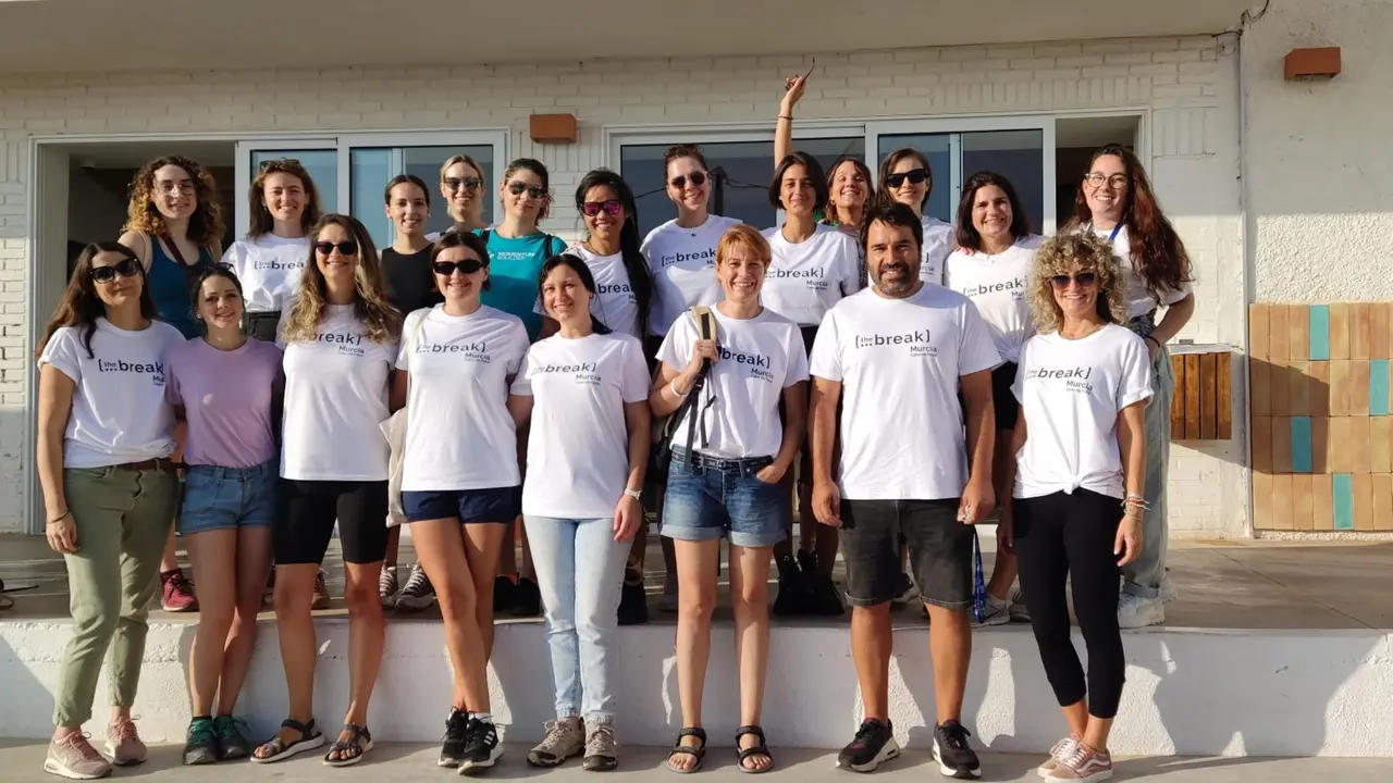 Un grupo internacional de emprendedoras convertir&aacute;  Cabo de Palos en referente tur&iacute;stico en innovaci&oacute;n social y econom&iacute;a azul