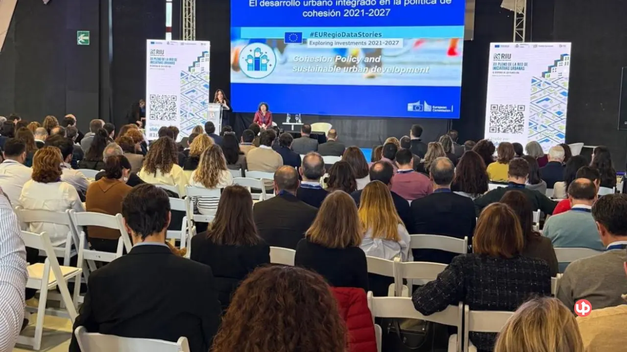 El alcalde de Mula participa en Granada en el foro nacional de Iniciativas Urbanas para impulsar inversiones en Mula