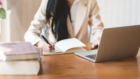 El 71,2 por ciento de los empleados p&uacute;blicos de la Comunidad Aut&oacute;noma son mujeres