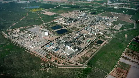 Vista a&eacute;rea de la f&aacute;brica de Sabic en Cartagena.