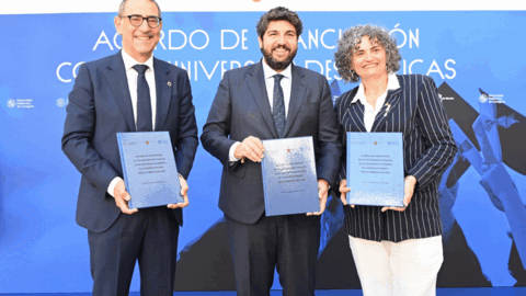 Firma en San Esteban del nuevo plan de financiaci&oacute;n plurianual de las universidades p&uacute;blicas
