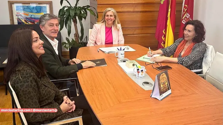 Una jornada de Amefmur permitir&aacute; a emprendedores abordar el relevo generacional y el crecimiento de la empresa familiar