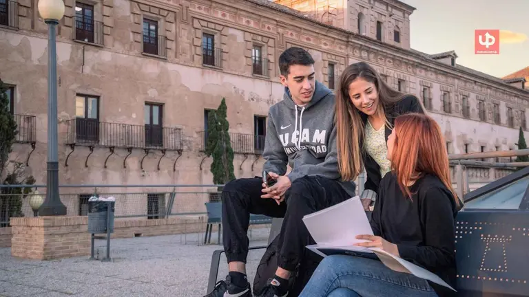 La UCAM copa 13 indicadores top en el Ranking CYD