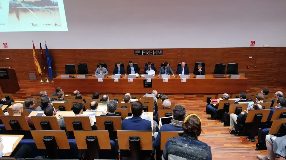 Evento en el salón de actos de la FREMM