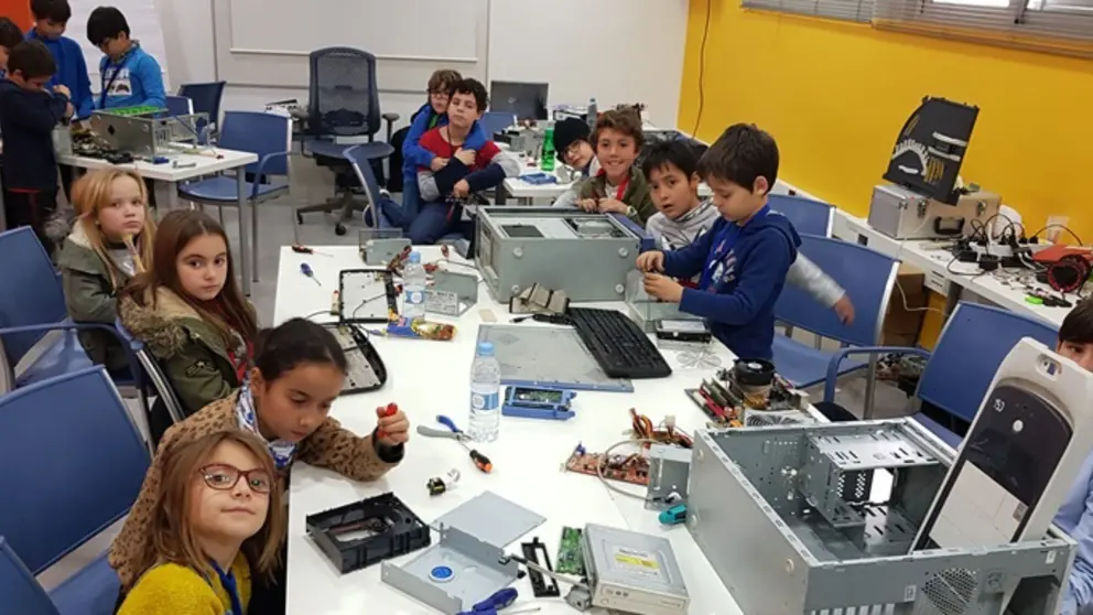 Imagen de una pasada edición de la tecnoescuela del CEEIM