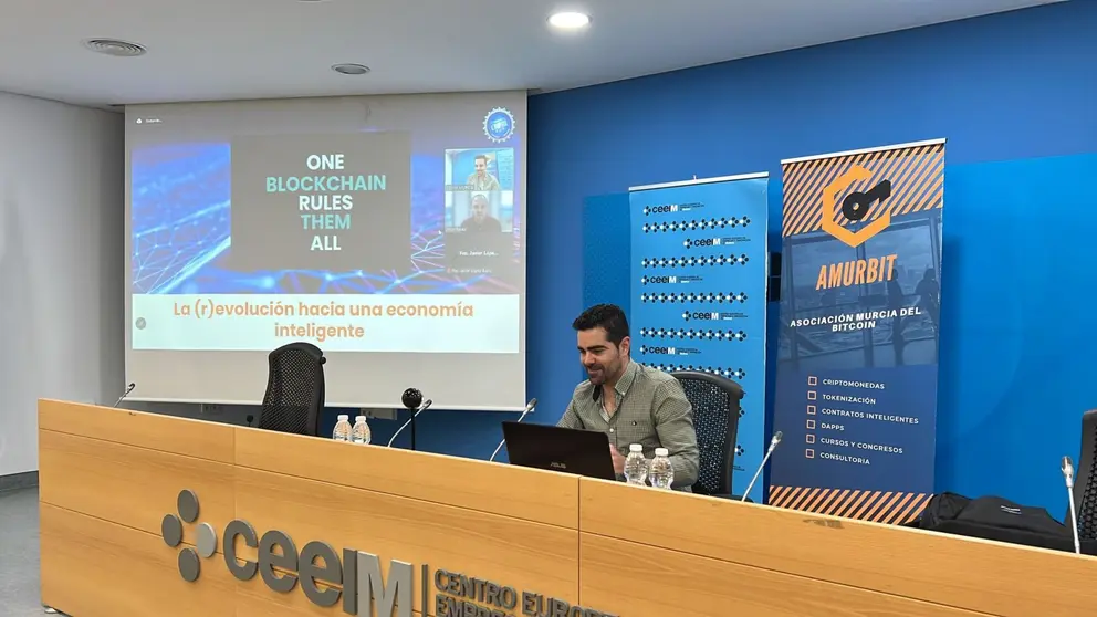 El Ceeim acogió la jornada sobre Blockchain