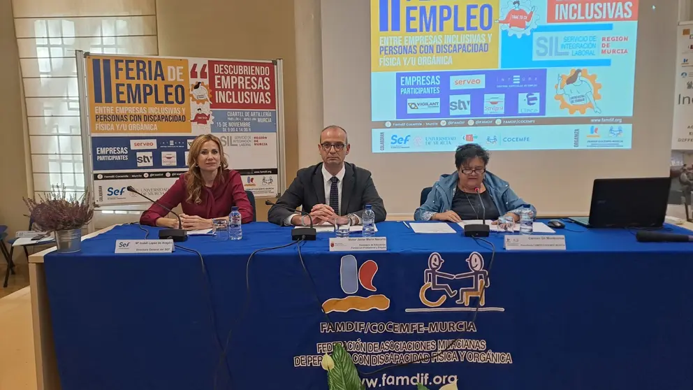 El consejero de Educación, Formación Profesional y Empleo, Víctor Marín, participó en la presentación de la II Feria de Empleo Famdif/Cocemfe.
