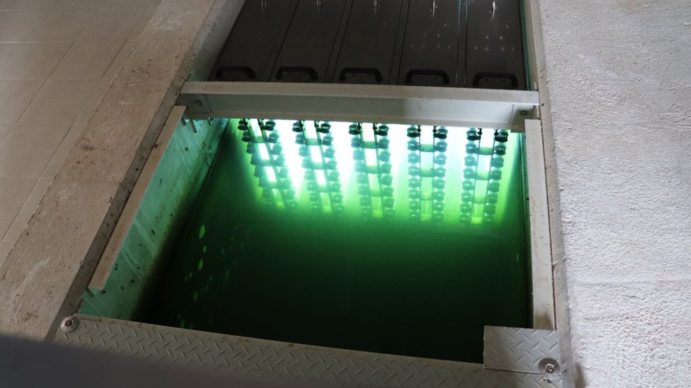 Imagen del sistema de luz ultravioleta para depurar las aguas.