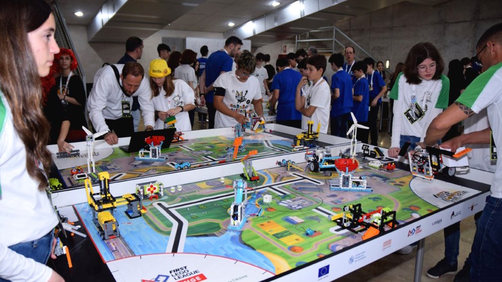 Imagen de la edición pasada de la First Lego League, que este año reúne a más de 200 participantes.