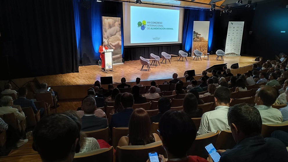 Imagen de la consejera Sara Rubira en la inauguración del VIII Congreso Internacional de Alimentación Animal