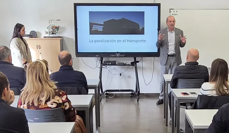 La federaci&oacute;n murciana explica c&oacute;mo acreditar y cobrar la paralizaci&oacute;n del transporte.