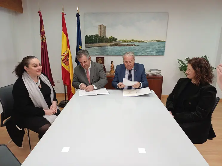 Convenio de colaboraci&oacute;n CARM-Medio Ambiente