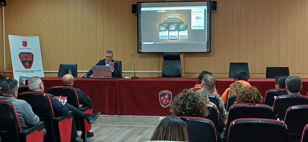 Reuni&oacute;n de coordinaci&oacute;n celebrada hoy en la Direcci&oacute;n General de Seguridad Ciudadana y Emergencias.