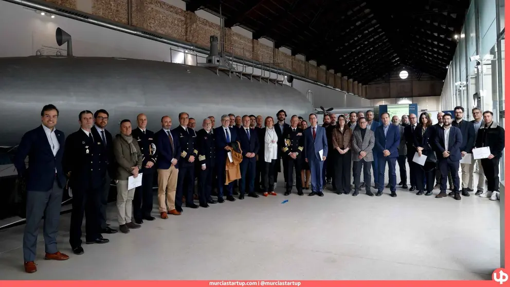 La segunda edici&oacute;n del programa 'Aceleraci&oacute;n comercial Defence-Tech', impulsado por la Consejer&iacute;a de Empresa en el marco de Caetra, culmina con la entrega de diplomas tras tres meses de asesoramiento individualizado