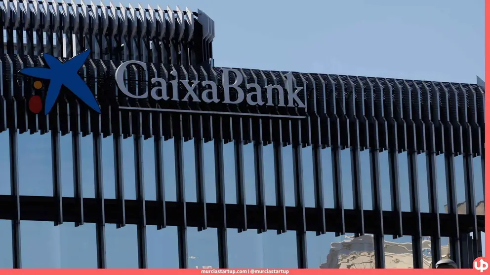 Fachada del edificio de CaixaBank, en Madrid