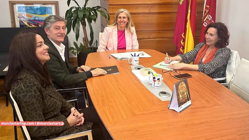 Una jornada de Amefmur permitir&aacute; a emprendedores abordar el relevo generacional y el crecimiento de la empresa familiar