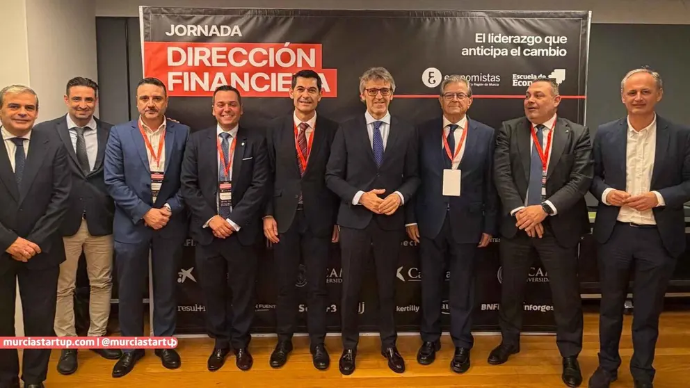 Clausura de las Jornadas de Direcci&oacute;n Financiera, que organiza el Colegio Oficial de Economistas de la Regi&oacute;n de Murcia