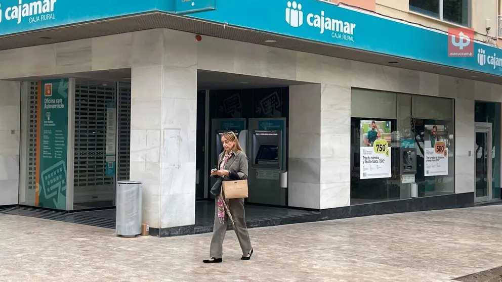 Oficina de Cajamar en Murcia