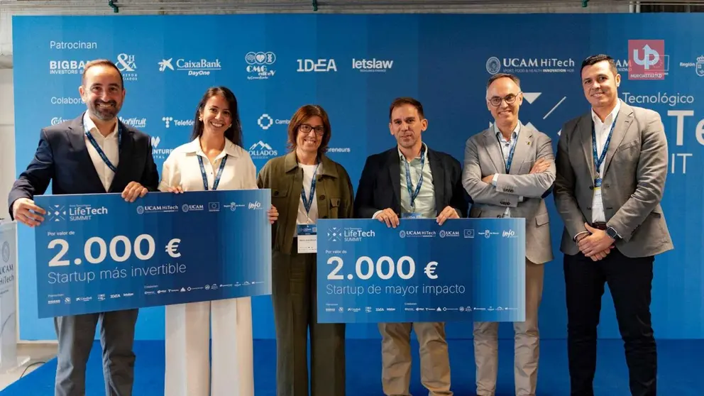 Responsables de las empresas premiadas en el LifeTech Summit 2026