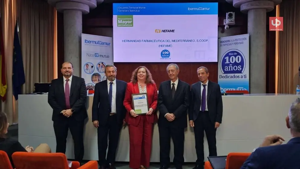 Hefame recibe un reconocimiento de Ibermutua por sus 76 a&ntilde;os de colaboraci&oacute;n