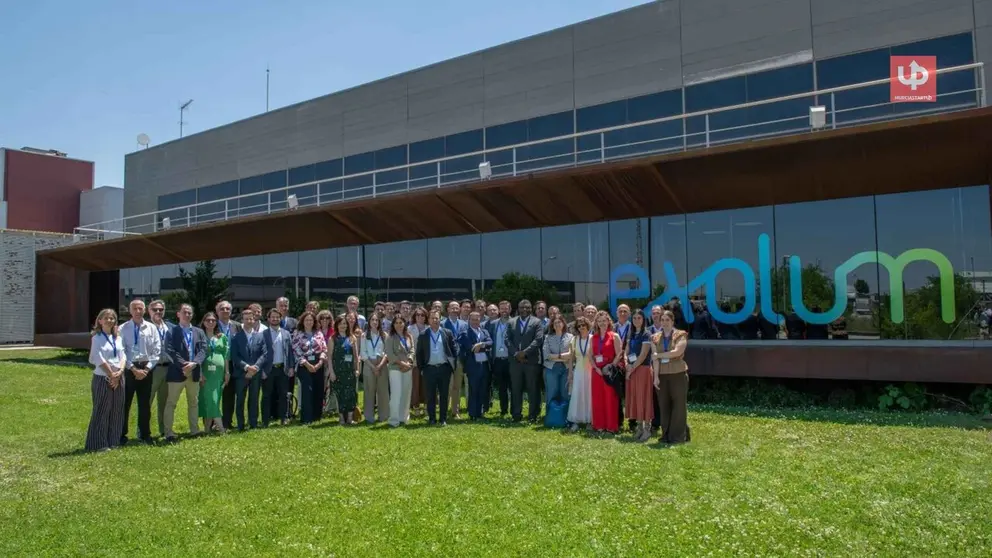 Participantes en la asamblea de Shyne en la sede de Exolum en Madrid.
