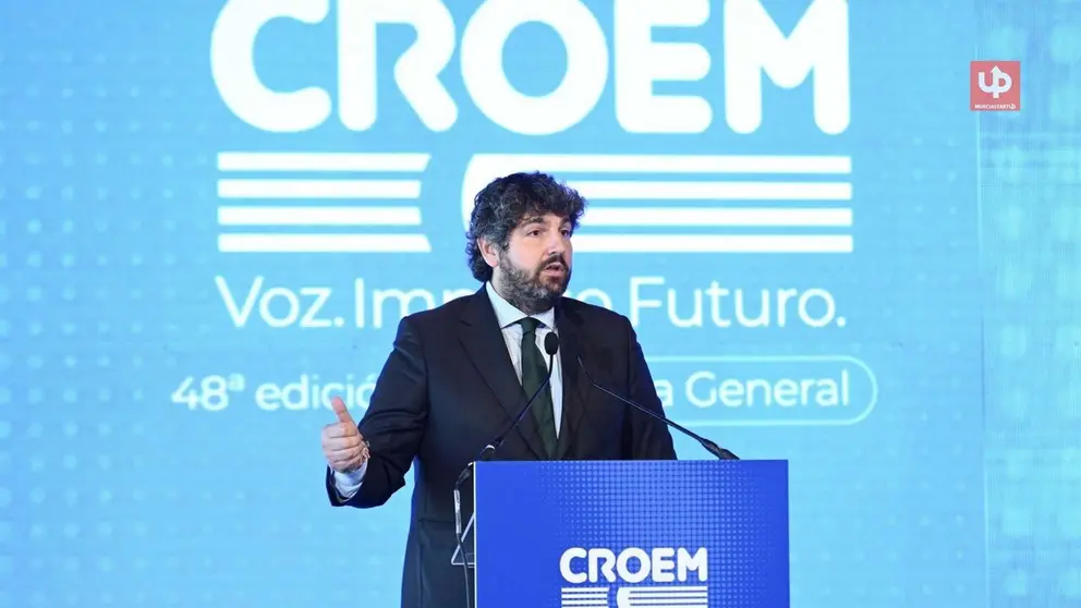 El presidente del Gobierno de la Regi&oacute;n de Murcia, Fernando L&oacute;pez Miras, clausur&oacute; hoy la 48.&ordf; asamblea general de la Confederaci&oacute;n Regional de Organizaciones Empresariales de Murcia (Croem).