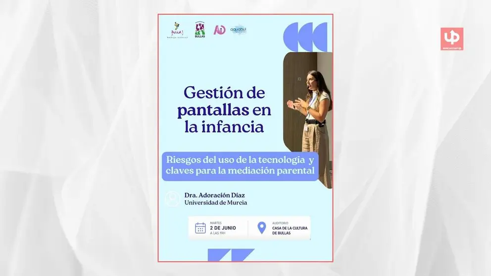 Adoraci&oacute;n D&iacute;az, investigadora especializada en tecnolog&iacute;a y menores, imparte el martes una charla gratuita en Bullas sobre riesgos digitales y mediaci&oacute;n parental. El acceso es libre hasta completar aforo desde las 19.00 horas.