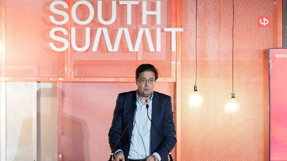 South Summit celebra su 15&ordf; edici&oacute;n en Madrid del 3 al 5 de junio con 20.000 asistentes, 4.900 startups y un nuevo vertical dedicado a defensa e IA. El evento generar&aacute; 42 M&euro; de actividad econ&oacute;mica, seg&uacute;n PwC.