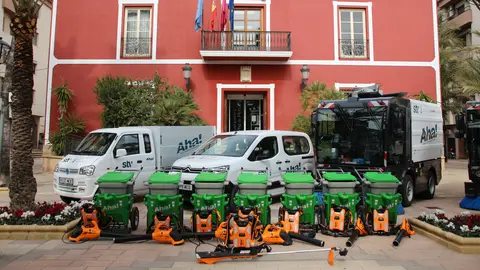 Nuevo equipamiento de limpieza en Alhama de Murcia