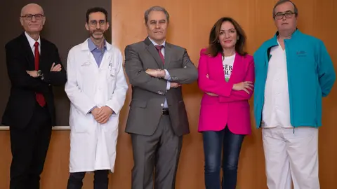 Equipo directivo de Viva in Vitro, con Mar&iacute;a Fuensanta Mart&iacute;nez, del FFIS