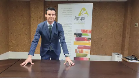 C&eacute;sar Nicol&aacute;s, nuevo secretario general de Agrupal