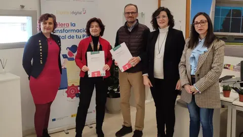 Firma de los convenios entre CTM&aacute;rmol, T-Organiza y Colabora Mujer