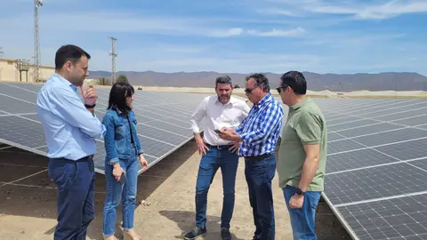 El consejero Antonio Luengo durante su visita a la Comunidad de Regantes La Marina, de &Aacute;guilas