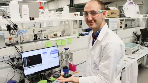 Investigador del UCAM SENS