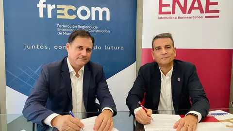 Jos&eacute; Hern&aacute;ndez (Frecom, izq.) y Miguel L&oacute;pez (ENAE, der.)