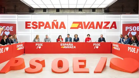 El PSOE incorpora la bandera espa&ntilde;ola a su imagen corporativa