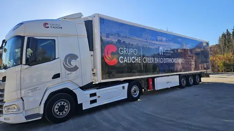 El Grupo Caliche, patrono de la Fundaci&oacute;n Camino de la Cruz, ha rotulado un cami&oacute;n de transporte Internacional que difundir&aacute; la imagen de Caravaca y su A&ntilde;o Jubilar por todo el continente