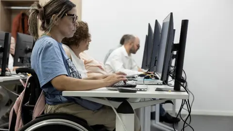 El &lsquo;Euro Solidario&rsquo; de PcComponentes apoya la especializaci&oacute;n tecnol&oacute;gica de profesionales con discapacidad a trav&eacute;s de Fundaci&oacute;n ONCE