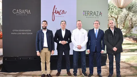Orenes y Pablo Gonz&aacute;lez-Conejero presentan la remodelaci&oacute;n de la la Finca Buenavista