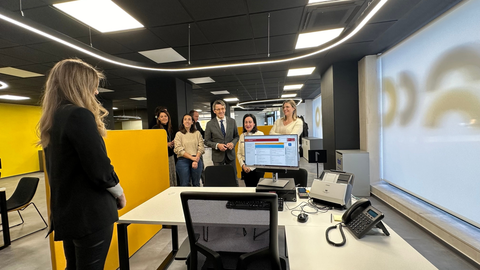 Visita a la oficina de la ATRM de Yecla