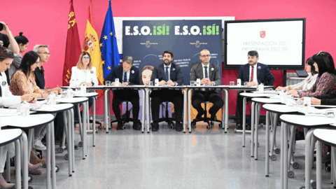 L&oacute;pez Miras presenta la campa&ntilde;a de la Comunidad para animar a los j&oacute;venes a concluir la ESO y continuar sus estudios