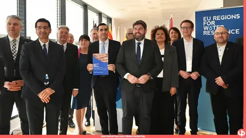 El presidente de la Comunidad, Fernando L&oacute;pez Miras, durante la presentaci&oacute;n de la Alianza de Regiones Europeas por la Resiliencia H&iacute;drica y la Preparaci&oacute;n ante el Cambio Clim&aacute;tico