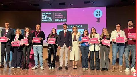 613 proyectos, 2.800 estudiantes y una generaci&oacute;n que ya imagina empresas con IA: r&eacute;cord hist&oacute;rico en el concurso de emprendimiento escolar de Murcia