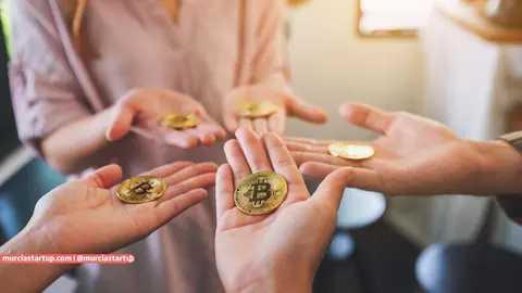 El 37% de los espa&ntilde;oles que invierten en criptomonedas tienen entre 25 y 39 a&ntilde;os.