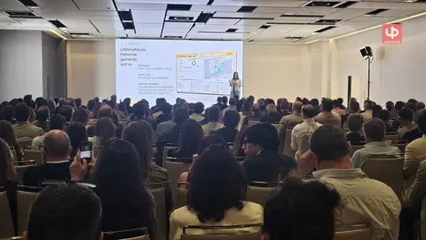 Hefame cerr&oacute; 2025 con 1.929 M&euro; de facturaci&oacute;n y una cuota del 12,38%, y lo present&oacute; ante 300 profesionales de la industria en su HIDay anual. 🏭 En el centro del encuentro, el grupo iaFarma y nuevas herramientas digitales para laboratorios.